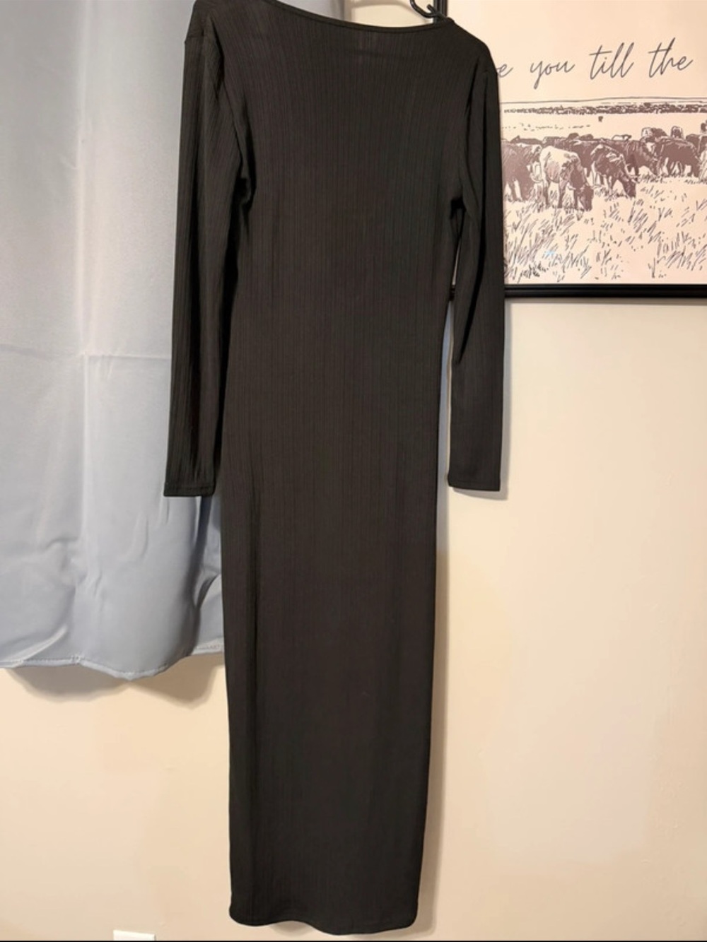 Amazon Black Long-Sleeve Ribbed Maxi Dress